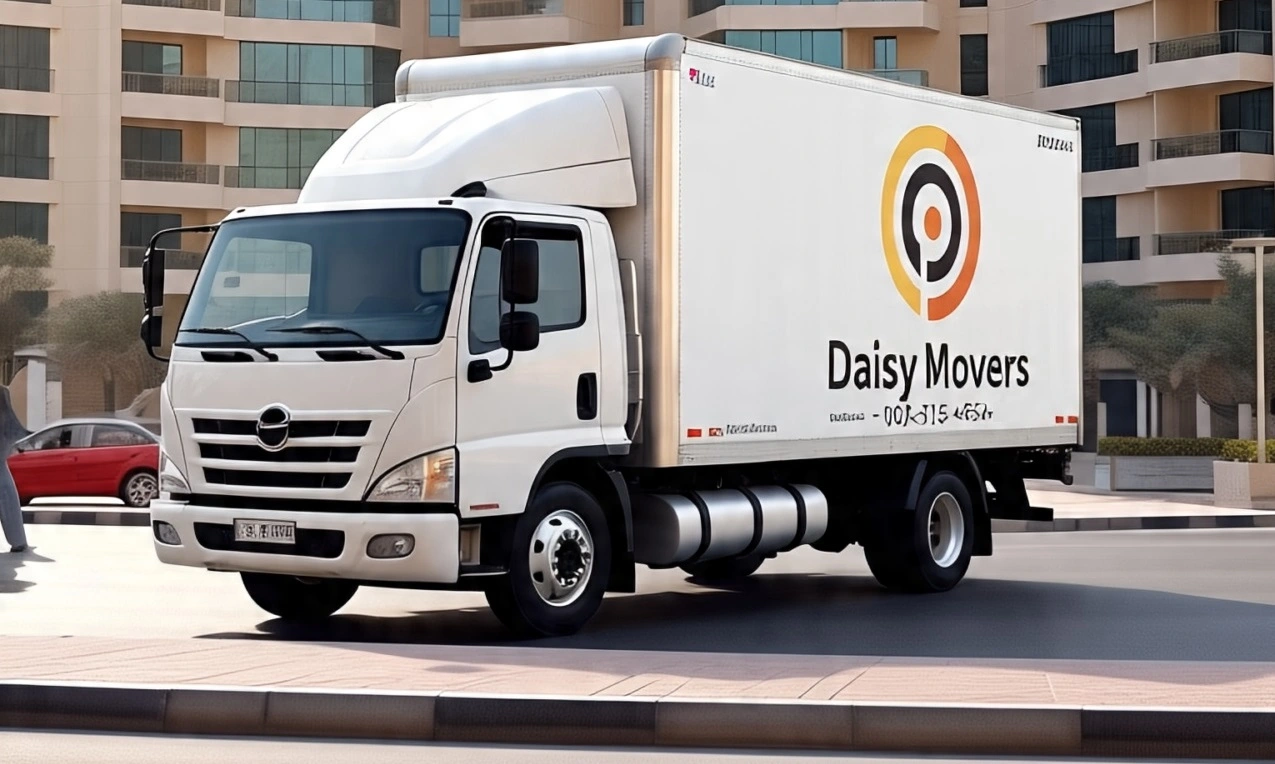 Cheap Truck Rental in Dubai - Daisy Movers Truck Rental